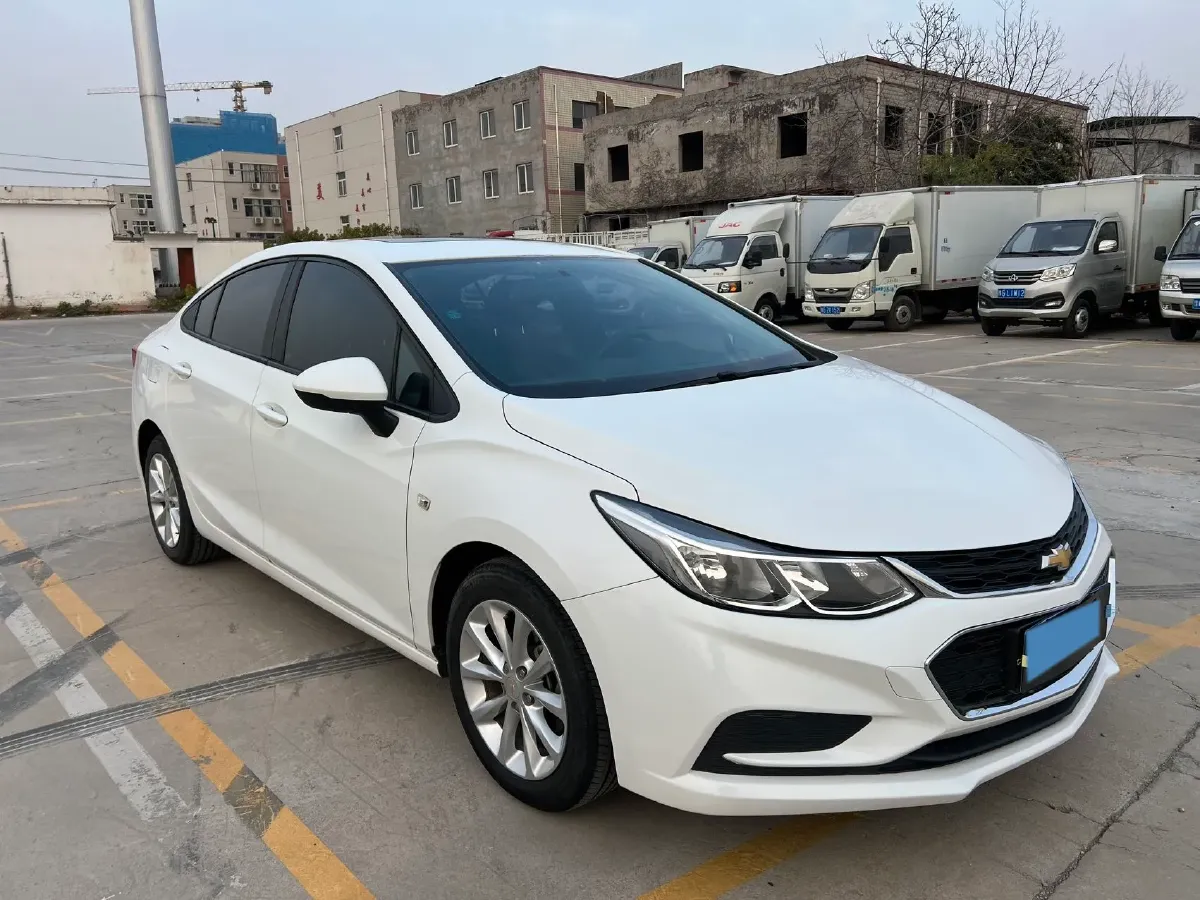 2018 Chevrolet Cruze 1.5L 114HP L4 6AT,autocango,china used car exporter,china ev exporter,chinese used car exporter,chinese used ev exporter