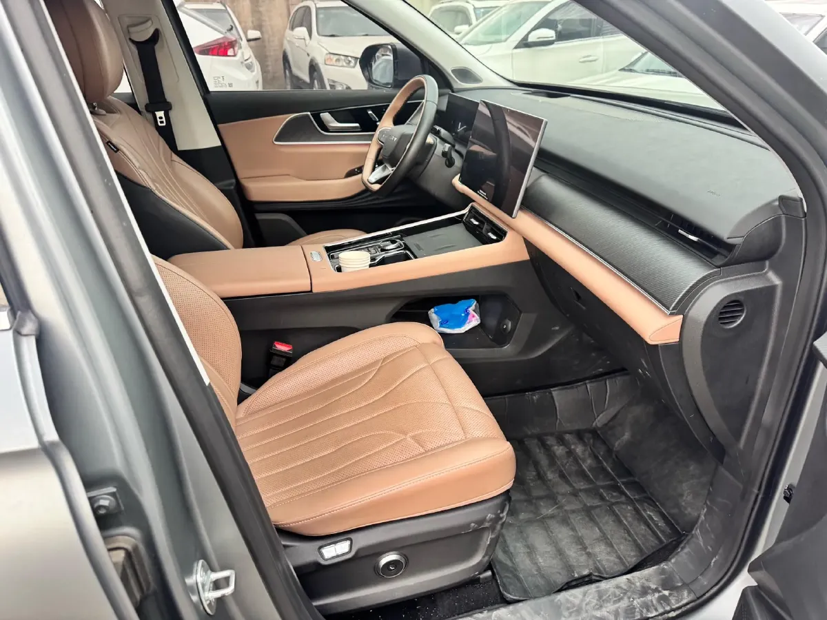 2024 Chery Tiggo8L 2.0T 254HP L4 8AT,autocango,china used car exporter,china ev exporter,chinese used car exporter,chinese used ev exporter