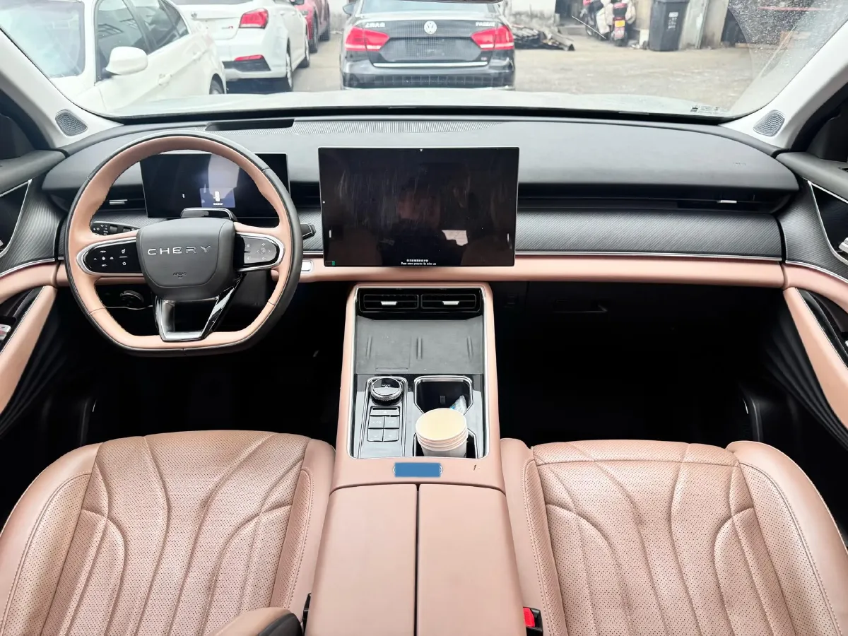 2024 Chery Tiggo8L 2.0T 254HP L4 8AT,autocango,china used car exporter,china ev exporter,chinese used car exporter,chinese used ev exporter