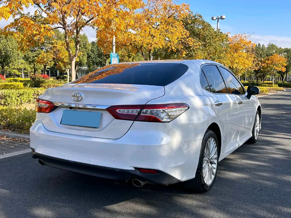 2019 Toyota Camry 2.0L 178HP L4 CVT,autocango,china used car exporter,china ev exporter,chinese used car exporter,chinese used ev exporter