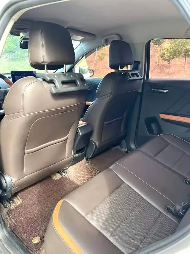 2021 Geely Azkarra 1.8T 184HP L4 7DCT,autocango,china used car exporter,china ev exporter,chinese used car exporter,chinese used ev exporter