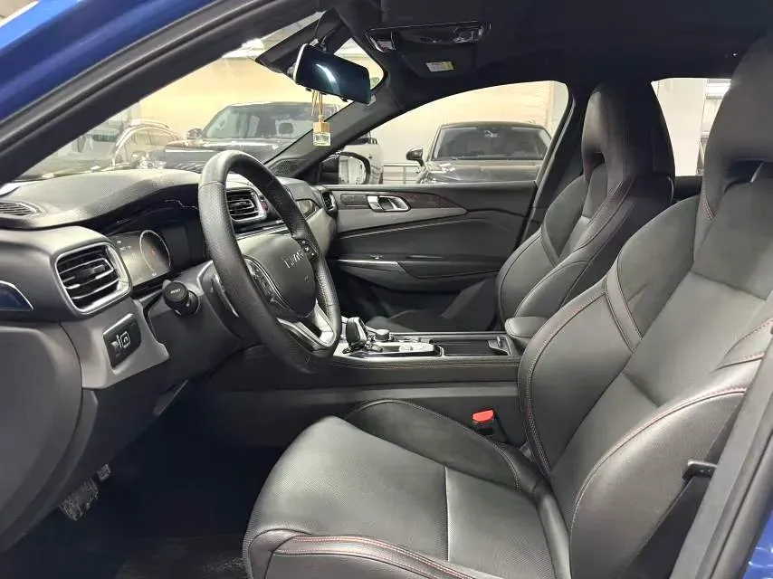 2019 Qoros 5 1.6T 197HP L4 7DCT,autocango,china used car exporter,china ev exporter,chinese used car exporter,chinese used ev exporter