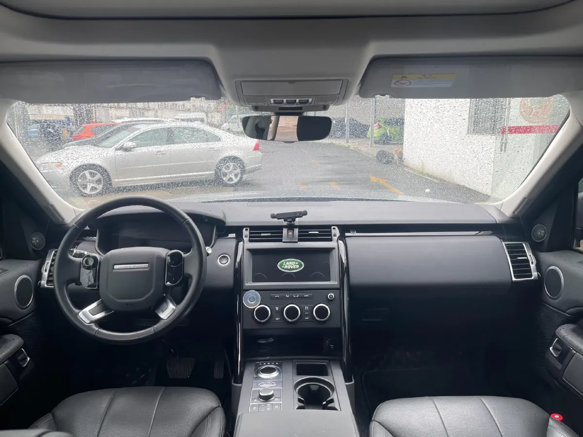 2020 Land Rover Discovery 3.0T 340HP V6 8AT,autocango,china used car exporter,china ev exporter,chinese used car exporter,chinese used ev exporter