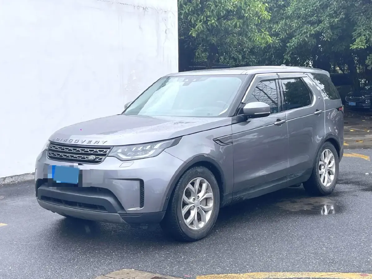 2020 Land Rover Discovery 3.0T 340HP V6 8AT 2020 Land Rover Discovery 3.0T 340HP V6 8AT