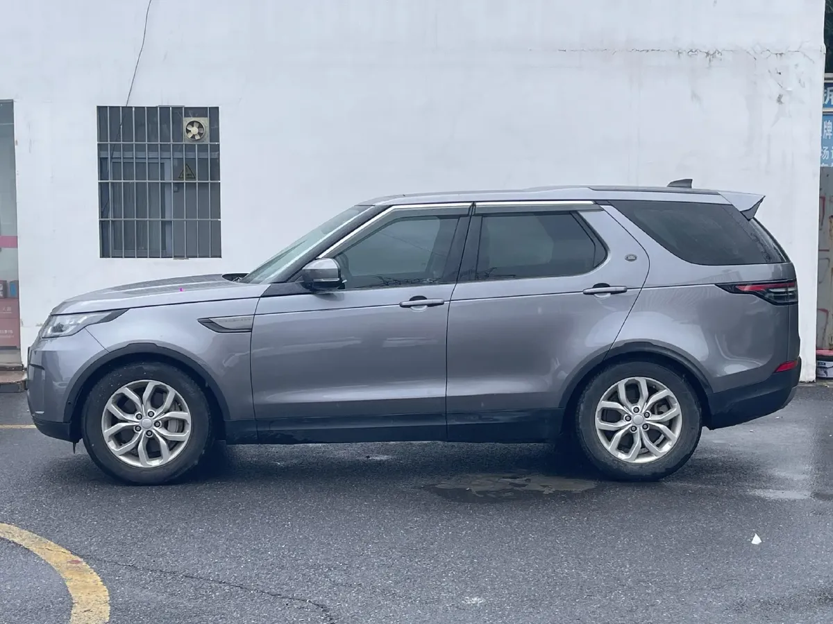 2020 Land Rover Discovery 3.0T 340HP V6 8AT,autocango,china used car exporter,china ev exporter,chinese used car exporter,chinese used ev exporter