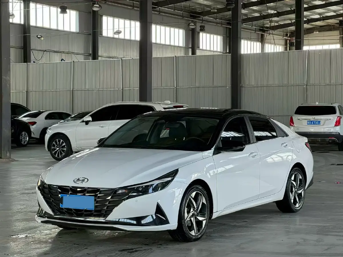 2021 Hyundai Elantra 1.5L 115HP L4 CVT