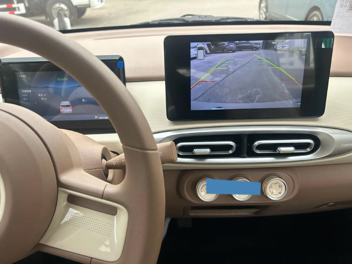 2025 WuLing HongGuang MINI EV BEV 16.2KWH,autocango,china used car exporter,china ev exporter,chinese used car exporter,chinese used ev exporter