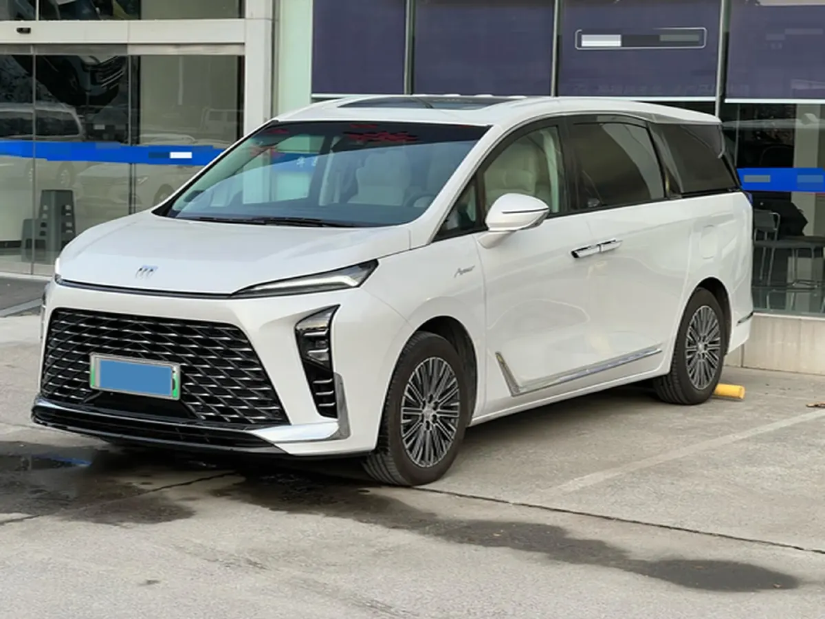 2024 Buick GL8 1.5T 180HP L4 2DHT PHEV 24.4KWH,autocango,china used car exporter,china ev exporter,chinese used car exporter,chinese used ev exporter