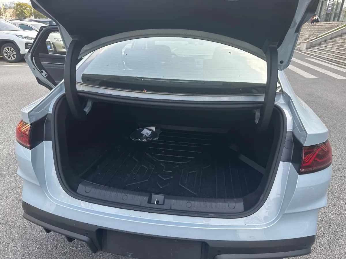 2024 BYD QinL 1.5L 101HP L4 E-CVT PHEV 10.08KWH,autocango,china used car exporter,china ev exporter,chinese used car exporter,chinese used ev exporter