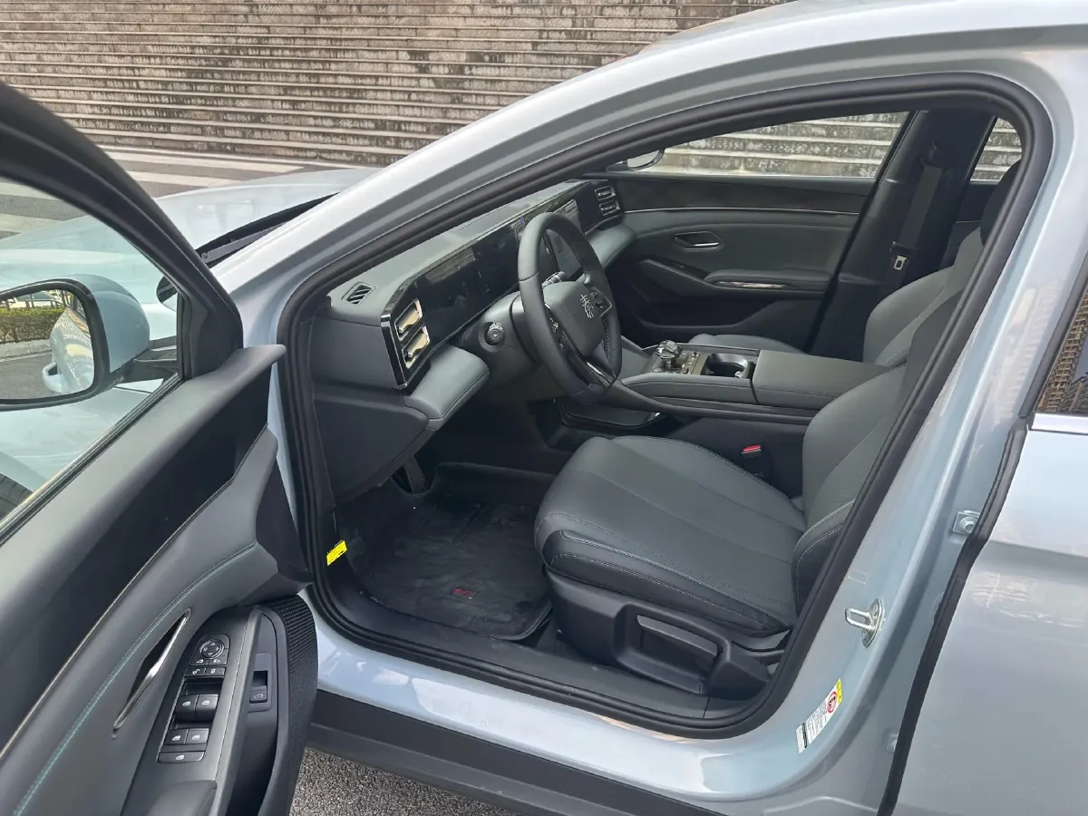 2024 BYD QinL 1.5L 101HP L4 E-CVT PHEV 10.08KWH,autocango,china used car exporter,china ev exporter,chinese used car exporter,chinese used ev exporter