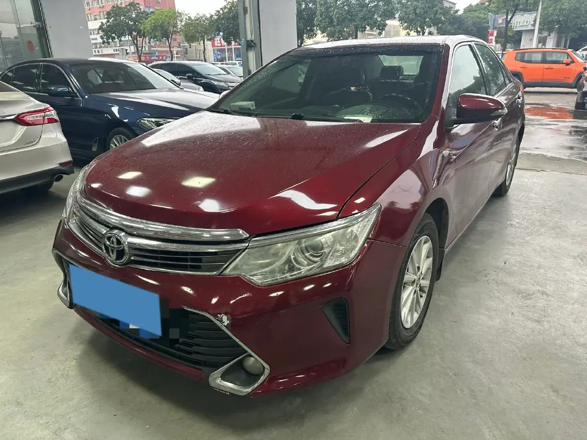 2015 Toyota Camry 2.0L 167HP L4 6AT