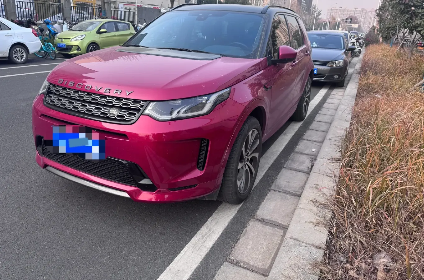 2020 Land Rover Discovery Sport 2.0T 249HP L4 9AT,autocango,china used car exporter,china ev exporter,chinese used car exporter,chinese used ev exporter