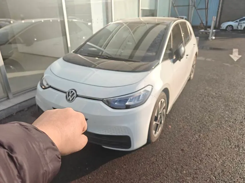 2024 Volkswagen ID.3 BEV 52.8KWH,autocango,china used car exporter,china ev exporter,chinese used car exporter,chinese used ev exporter