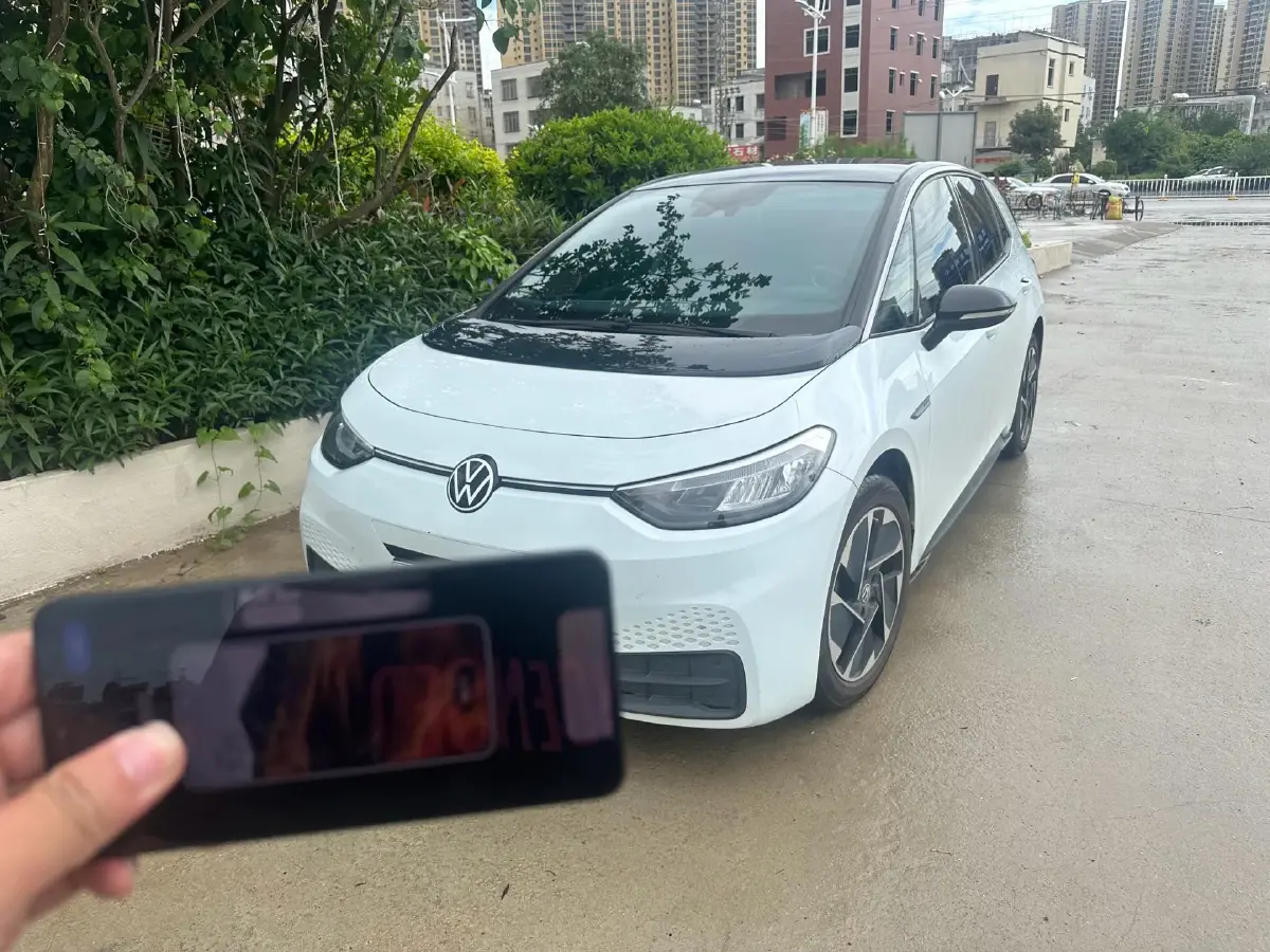 2022 Volkswagen ID.3 BEV 57.3KWH