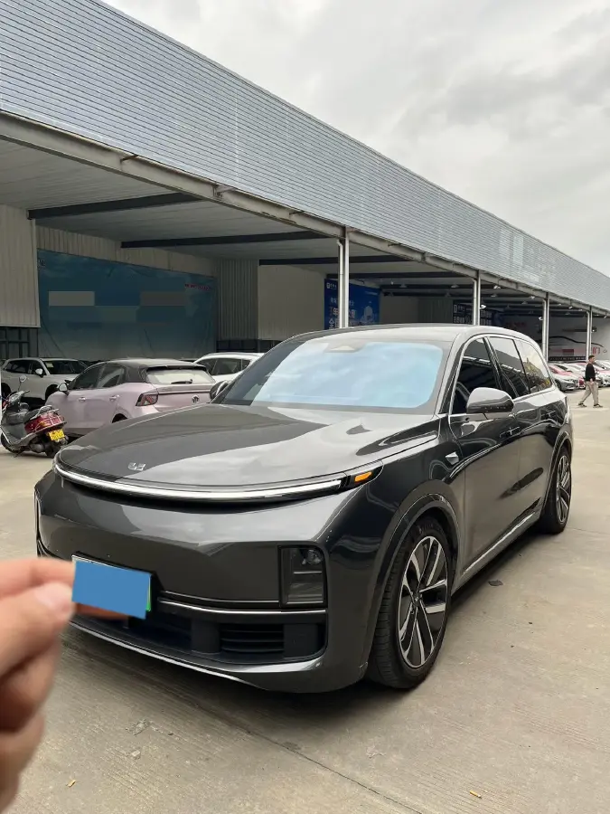 2023 Li L9 Range Extended 154HP REEV 42.6KWH