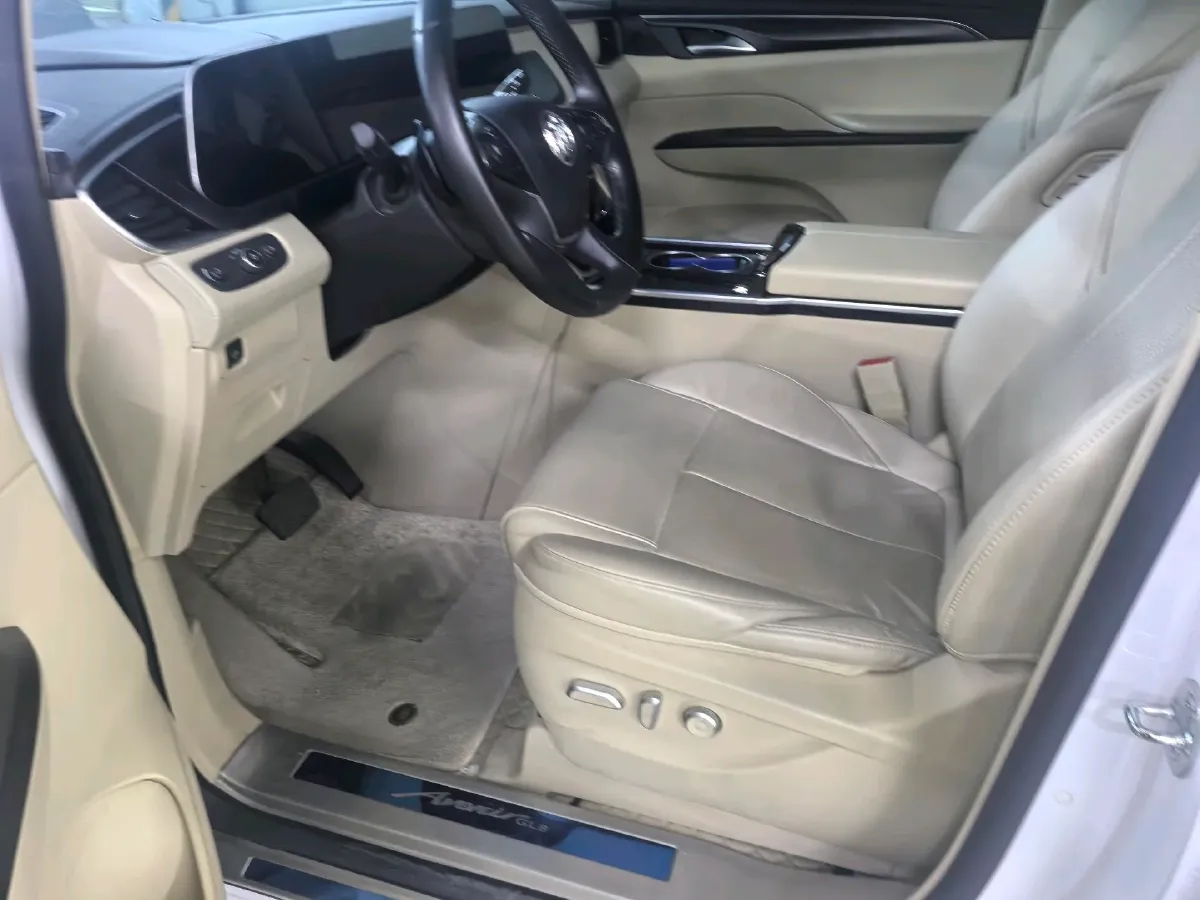 2022 Buick GL8 2.0T 237HP L4 9AT,autocango,china used car exporter,china ev exporter,chinese used car exporter,chinese used ev exporter