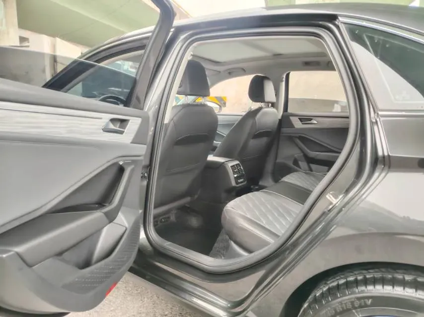 2023 Volkswagen Sagitar 1.5T 160HP L4 7DCT,autocango,china used car exporter,china ev exporter,chinese used car exporter,chinese used ev exporter