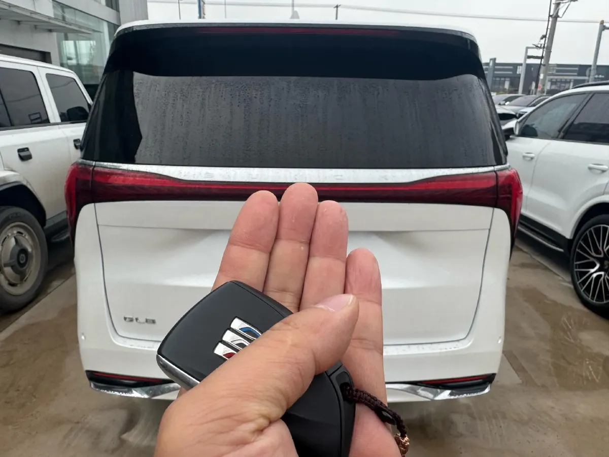 2023 Buick Century 2.0T 237HP L4 9AT,autocango,china used car exporter,china ev exporter,chinese used car exporter,chinese used ev exporter