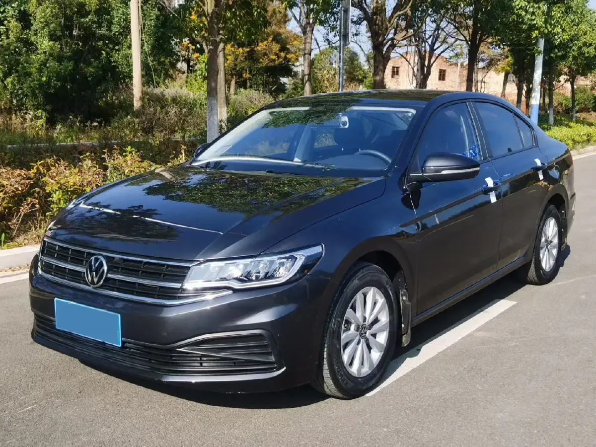 2021 Volkswagen Bora 1.5L 113HP L4 6AT