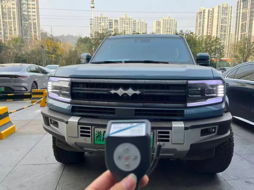 2023 FangChengBao Bao 5 1.5T 194HP L4 E-CVT PHEV 31.8KWH,autocango,china used car exporter,china ev exporter,chinese used car exporter,chinese used ev exporter