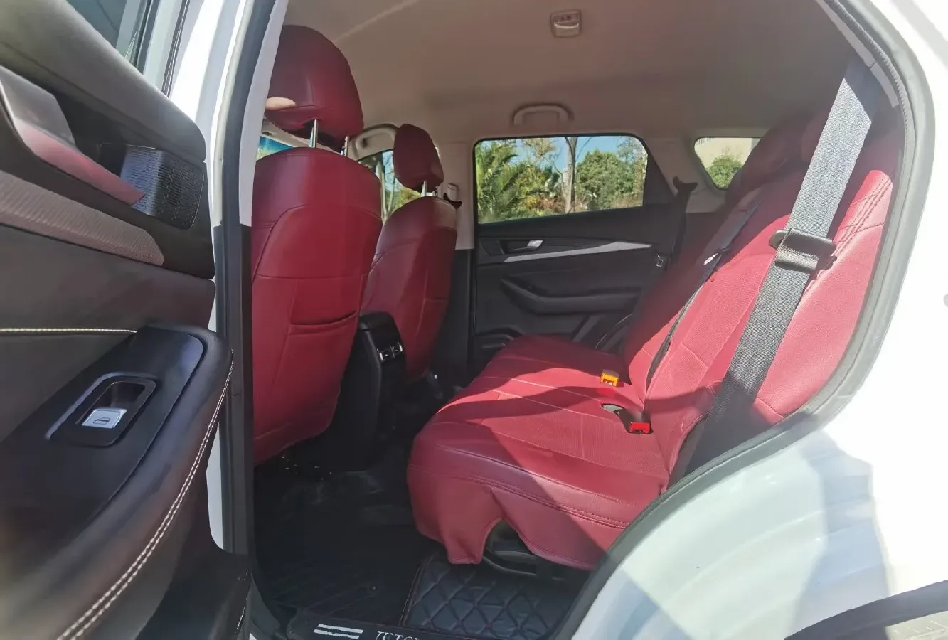 2024 Jetour X70 1.5T 156HP L4 6DCT,autocango,china used car exporter,china ev exporter,chinese used car exporter,chinese used ev exporter