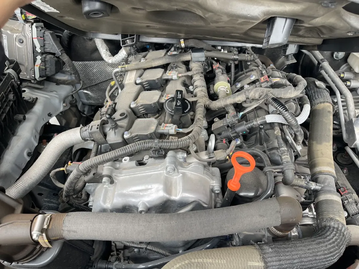 2023 Haval H5 2.0T 224HP L4 8AT,autocango,china used car exporter,china ev exporter,chinese used car exporter,chinese used ev exporter