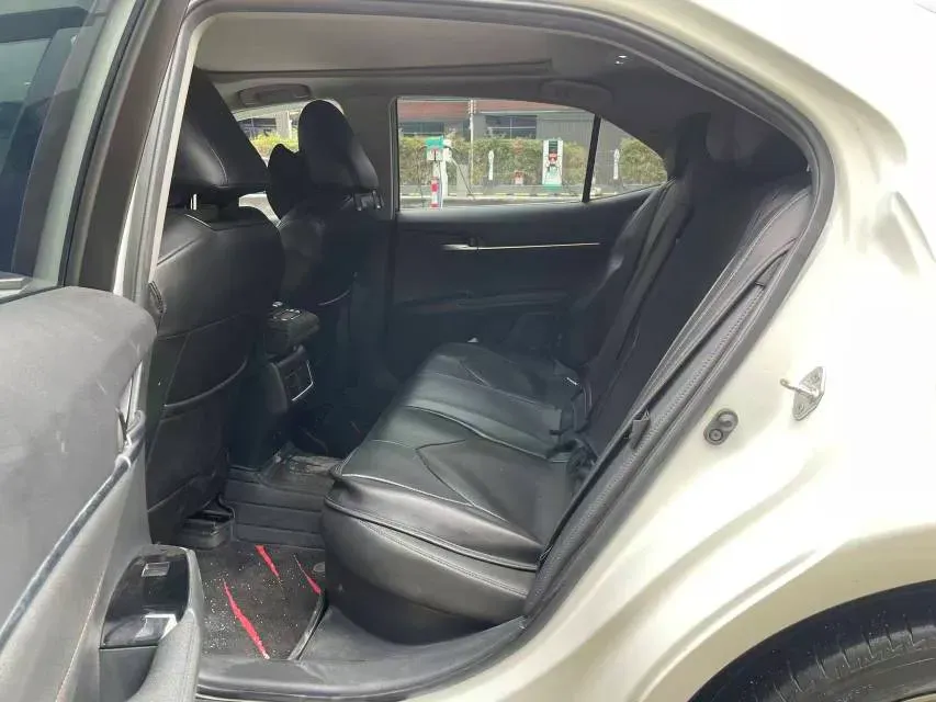 2021 Toyota Camry 2.5L 178HP L4 E-CVT Hybrid,autocango,china used car exporter,china ev exporter,chinese used car exporter,chinese used ev exporter