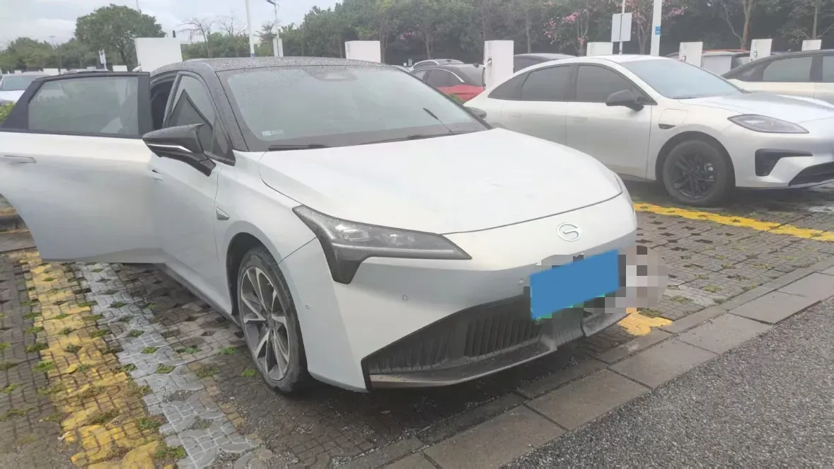 2022 ChangAn Oshan Z6 1.5T 170HP L4 6TCT PHEV 28.4KWH,autocango,china used car exporter,china ev exporter,chinese used car exporter,chinese used ev exporter