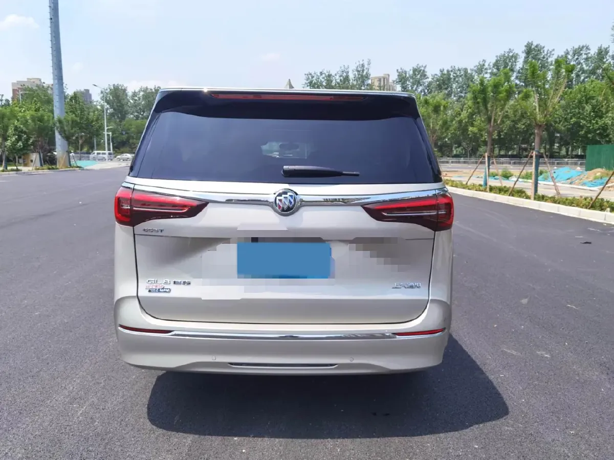 2023 Buick GL8 2.0T 237HP L4 9AT,autocango,china used car exporter,china ev exporter,chinese used car exporter,chinese used ev exporter