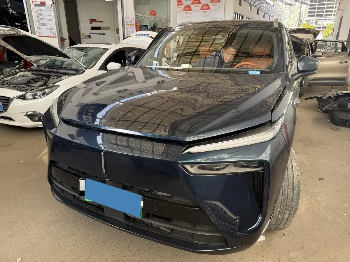 2023 WEY BlueMountain 1.5T 154HP L4 2DHT PHEV 44.5KWH,autocango,china used car exporter,china ev exporter,chinese used car exporter,chinese used ev exporter