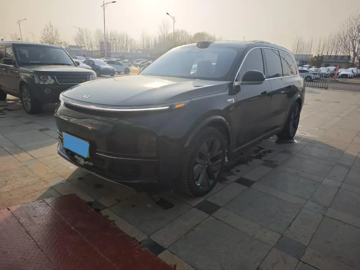 2024 Li L9 Range Extended 154HP REEV 52.3KWH,autocango,china used car exporter,china ev exporter,chinese used car exporter,chinese used ev exporter