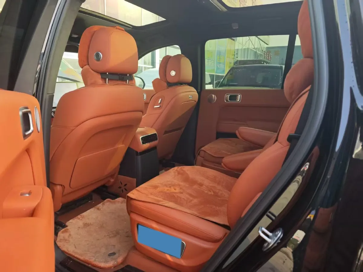 2024 Li L9 Range Extended 154HP REEV 52.3KWH,autocango,china used car exporter,china ev exporter,chinese used car exporter,chinese used ev exporter