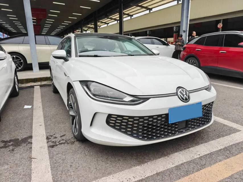 2024 Volkswagen Lamando 1.4T 150HP L4 7DCT,autocango,china used car exporter,china ev exporter,chinese used car exporter,chinese used ev exporter