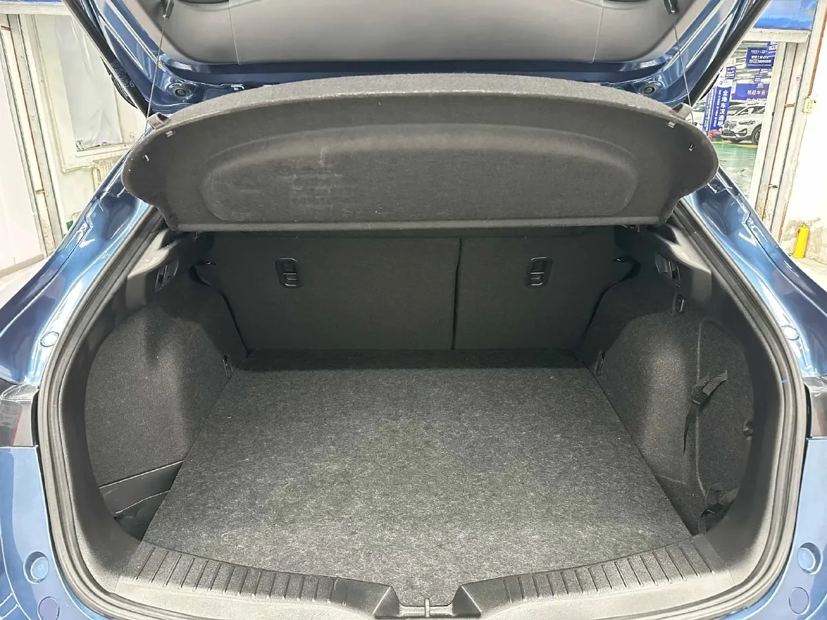 2021 Mazda CX-4 2.0L 158HP L4 6AT,autocango,china used car exporter,china ev exporter,chinese used car exporter,chinese used ev exporter