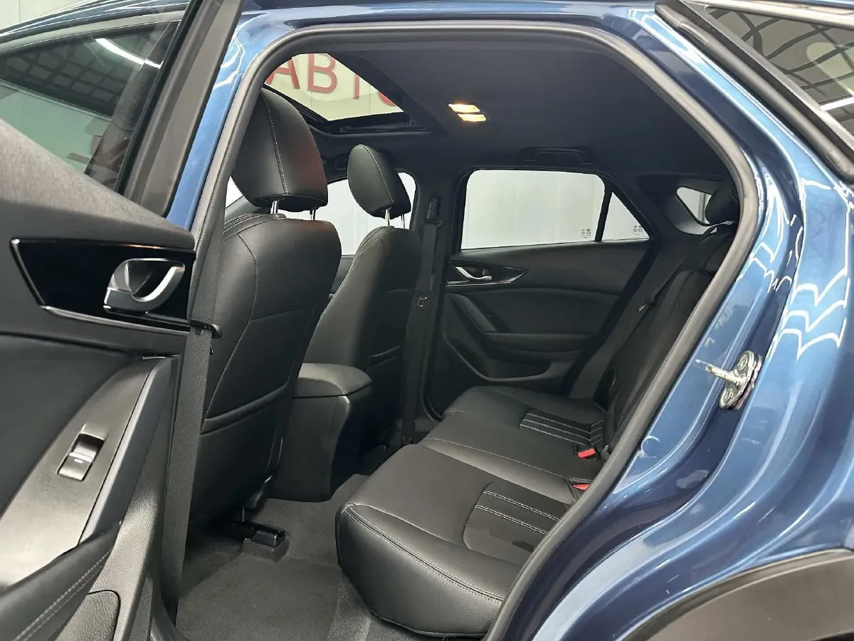 2021 Mazda CX-4 2.0L 158HP L4 6AT,autocango,china used car exporter,china ev exporter,chinese used car exporter,chinese used ev exporter