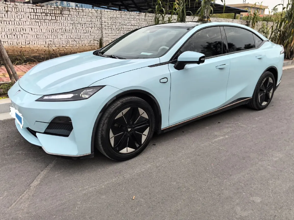 2022 DongFeng Forthing LingZhi EV BEV 68.4KWH,autocango,china used car exporter,china ev exporter,chinese used car exporter,chinese used ev exporter