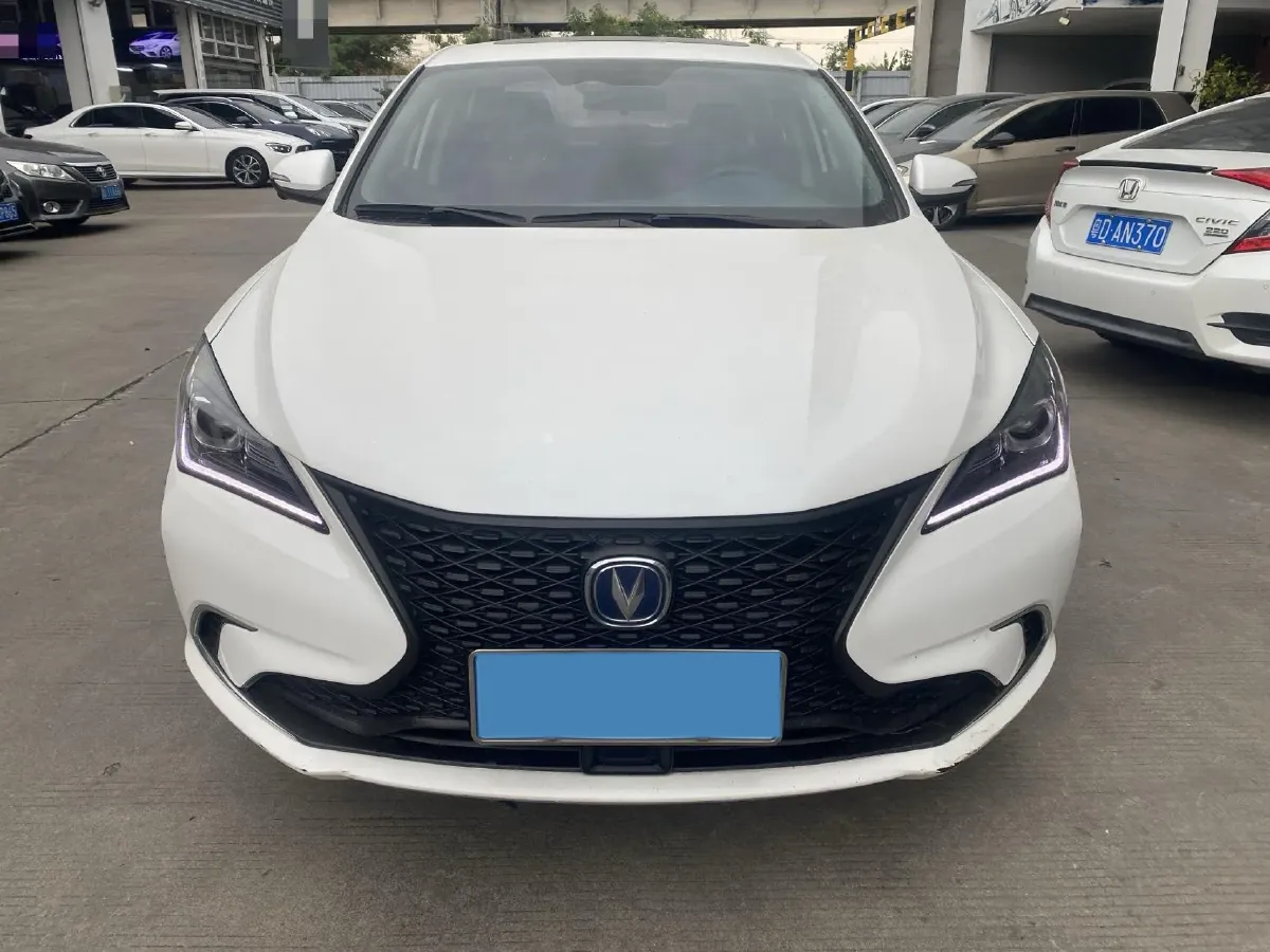 2019 ChangAn Eado 1.4T 158HP L4 7DCT,autocango,china used car exporter,china ev exporter,chinese used car exporter,chinese used ev exporter