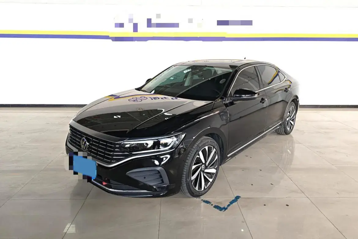 2024 Volkswagen Passat 2.0T 186HP L4 7DCT