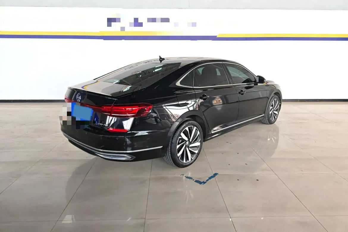 2024 Volkswagen Passat 2.0T 186HP L4 7DCT,autocango,china used car exporter,china ev exporter,chinese used car exporter,chinese used ev exporter