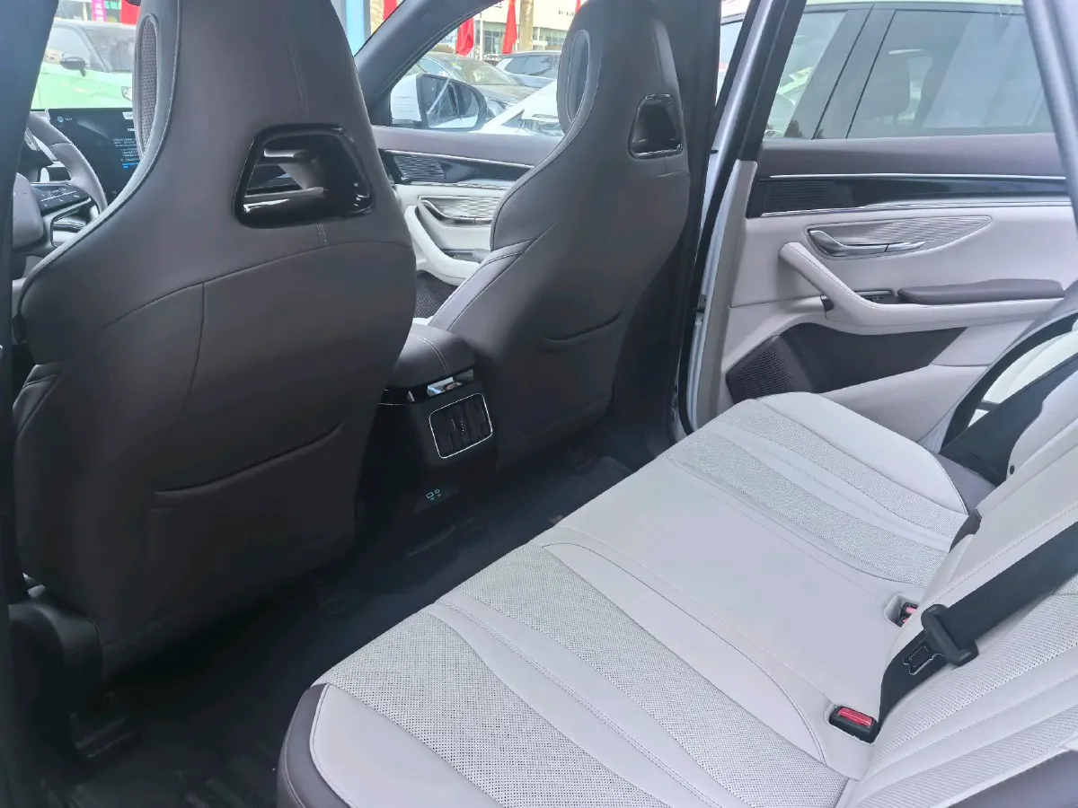 2025 BYD Song Plus 1.5L 101HP L4 E-CVT PHEV 18.3KWH,autocango,china used car exporter,china ev exporter,chinese used car exporter,chinese used ev exporter