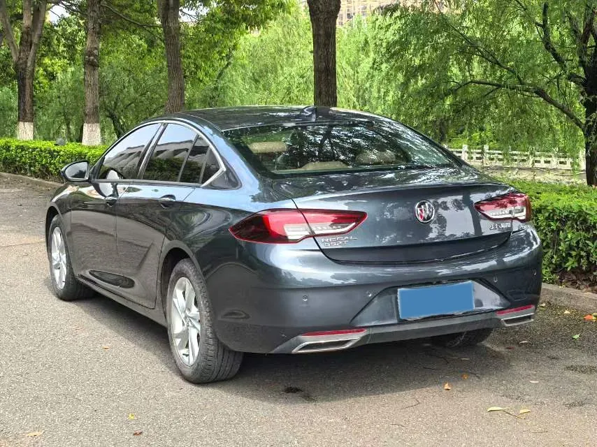 2022 Buick Regal 1.5T 169HP L4 9AT,autocango,china used car exporter,china ev exporter,chinese used car exporter,chinese used ev exporter
