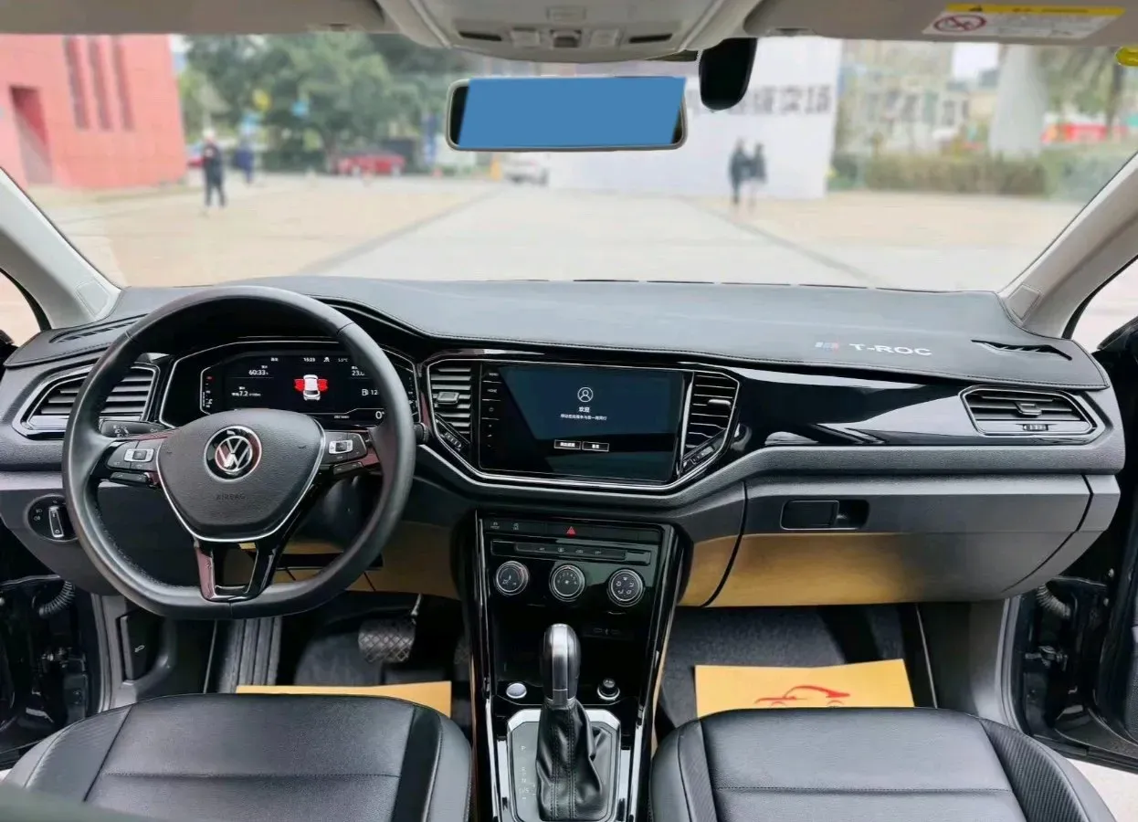 2022 Volkswagen T-Roc 1.4T 150HP L4 7DCT,autocango,china used car exporter,china ev exporter,chinese used car exporter,chinese used ev exporter