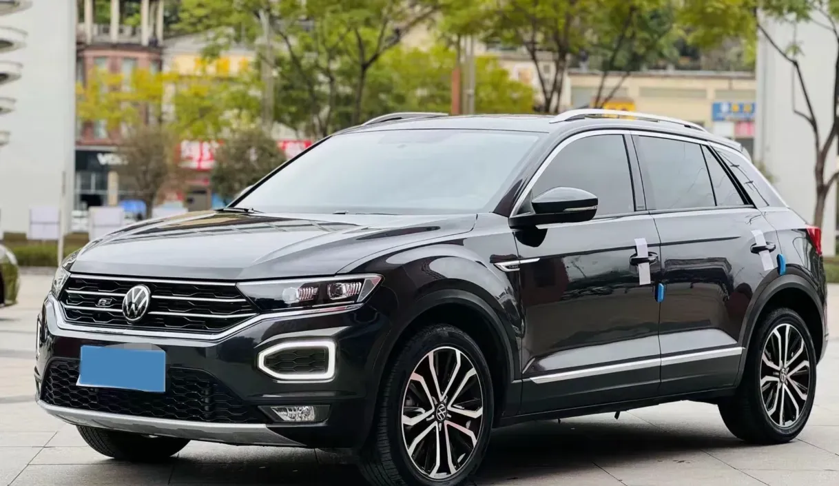 2022 Volkswagen T-Roc 1.4T 150HP L4 7DCT,autocango,china used car exporter,china ev exporter,chinese used car exporter,chinese used ev exporter