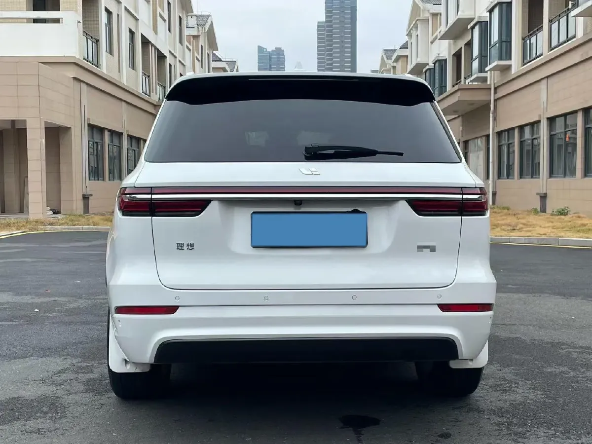 2020 Li ONE Range Extended 131HP REEV 40.5KWH,autocango,china used car exporter,china ev exporter,chinese used car exporter,chinese used ev exporter