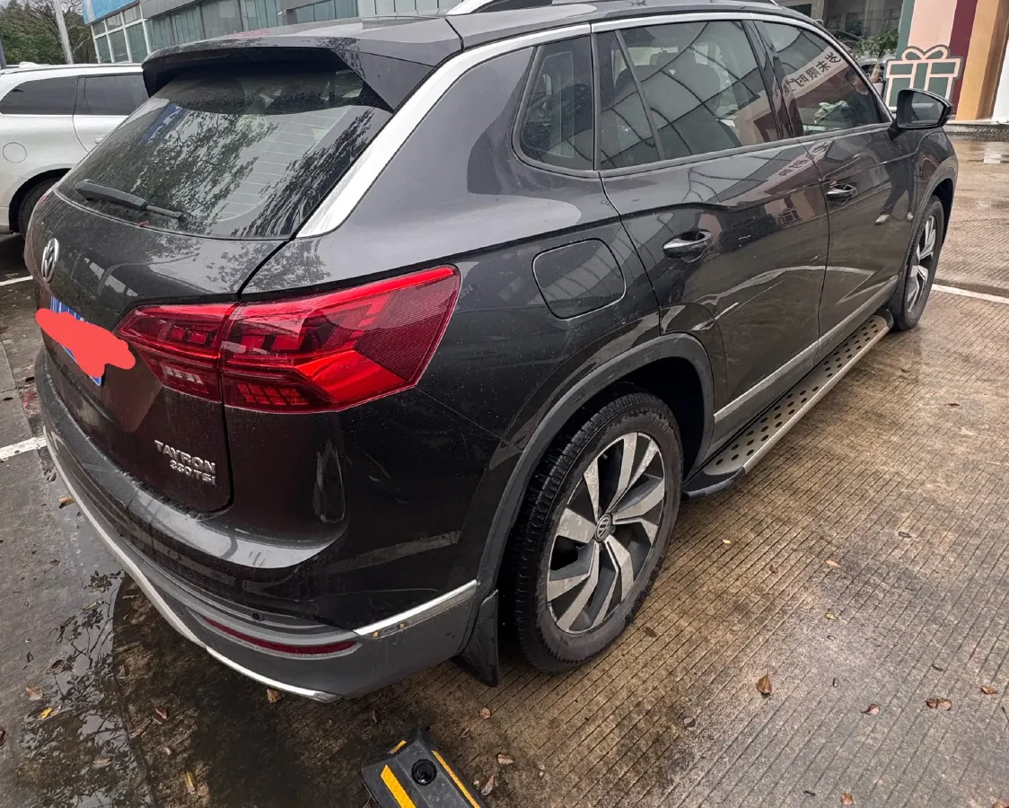 2019 Jeep Cherokee 2.0T 234HP L4 9AT,autocango,china used car exporter,china ev exporter,chinese used car exporter,chinese used ev exporter