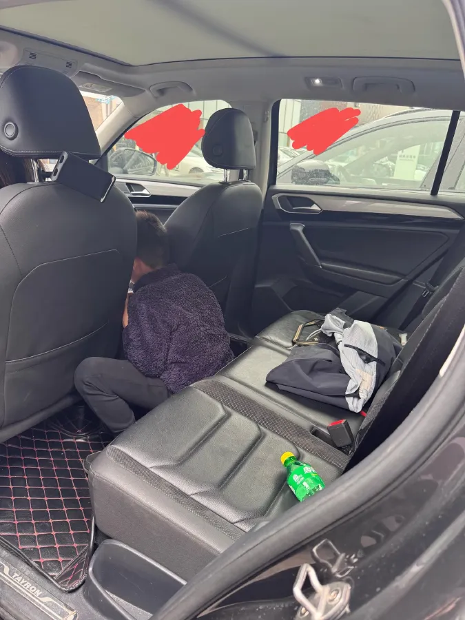 2019 Jeep Cherokee 2.0T 234HP L4 9AT,autocango,china used car exporter,china ev exporter,chinese used car exporter,chinese used ev exporter