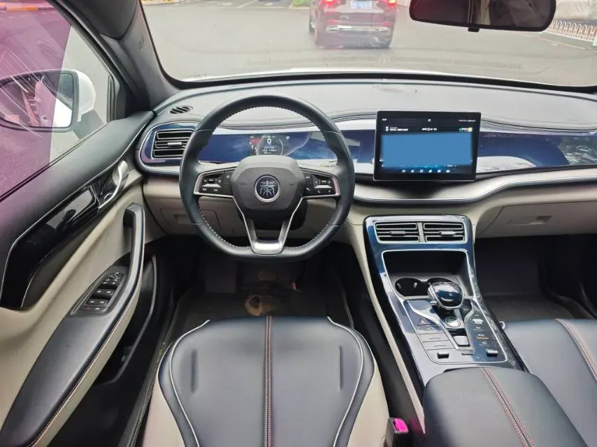 2021 Haval F7 1.5T 169HP L4 7DCT,autocango,china used car exporter,china ev exporter,chinese used car exporter,chinese used ev exporter