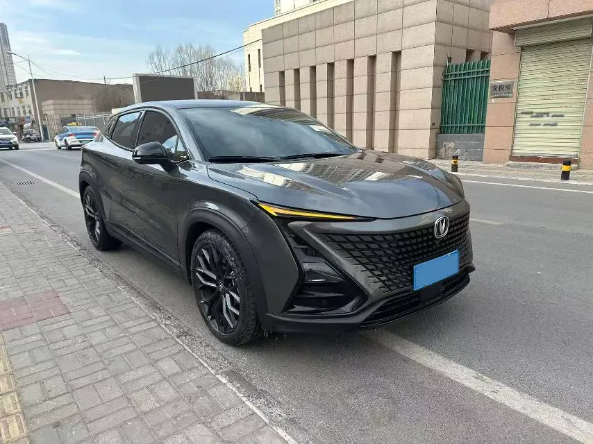 2022 ChangAn UNI-T 2.0T 233HP L4 8AT,autocango,china used car exporter,china ev exporter,chinese used car exporter,chinese used ev exporter