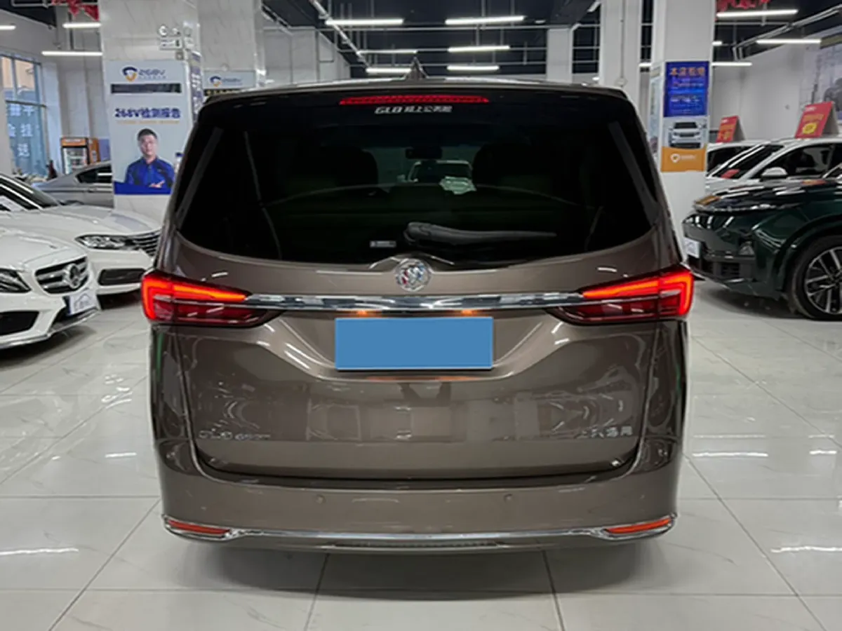 2021 Buick GL8 2.0T 237HP L4 9AT,autocango,china used car exporter,china ev exporter,chinese used car exporter,chinese used ev exporter