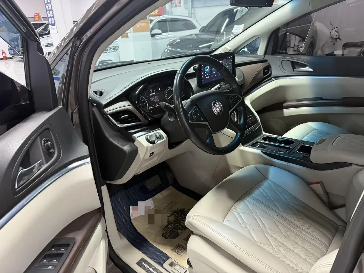 2021 Buick GL8 2.0T 237HP L4 9AT,autocango,china used car exporter,china ev exporter,chinese used car exporter,chinese used ev exporter